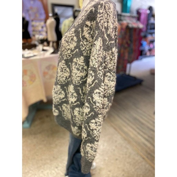 Gray Floral Jacquard Knit Cardigan‎ Cottagecore Bohemian Sweater Coat Size XL - Picture 2 of 6